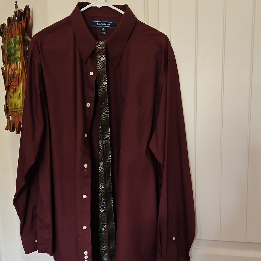 Men's Burgundy Shirt